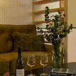 Sloth Loft Montmartre 2025 Refresh *