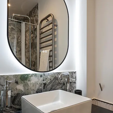 Sloth Loft Montmartre 2025 Refresh *